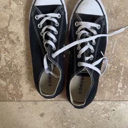 Men’s Converse Shoes size 7