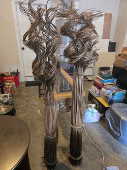 Standing home decor - reeds