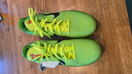 Kobe grinch