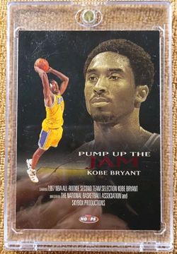 1998-99 Skybox NBA HOOPS #4 PJ Kobe Bryant PUMP UP THE JAM Kids Angeles Lakers