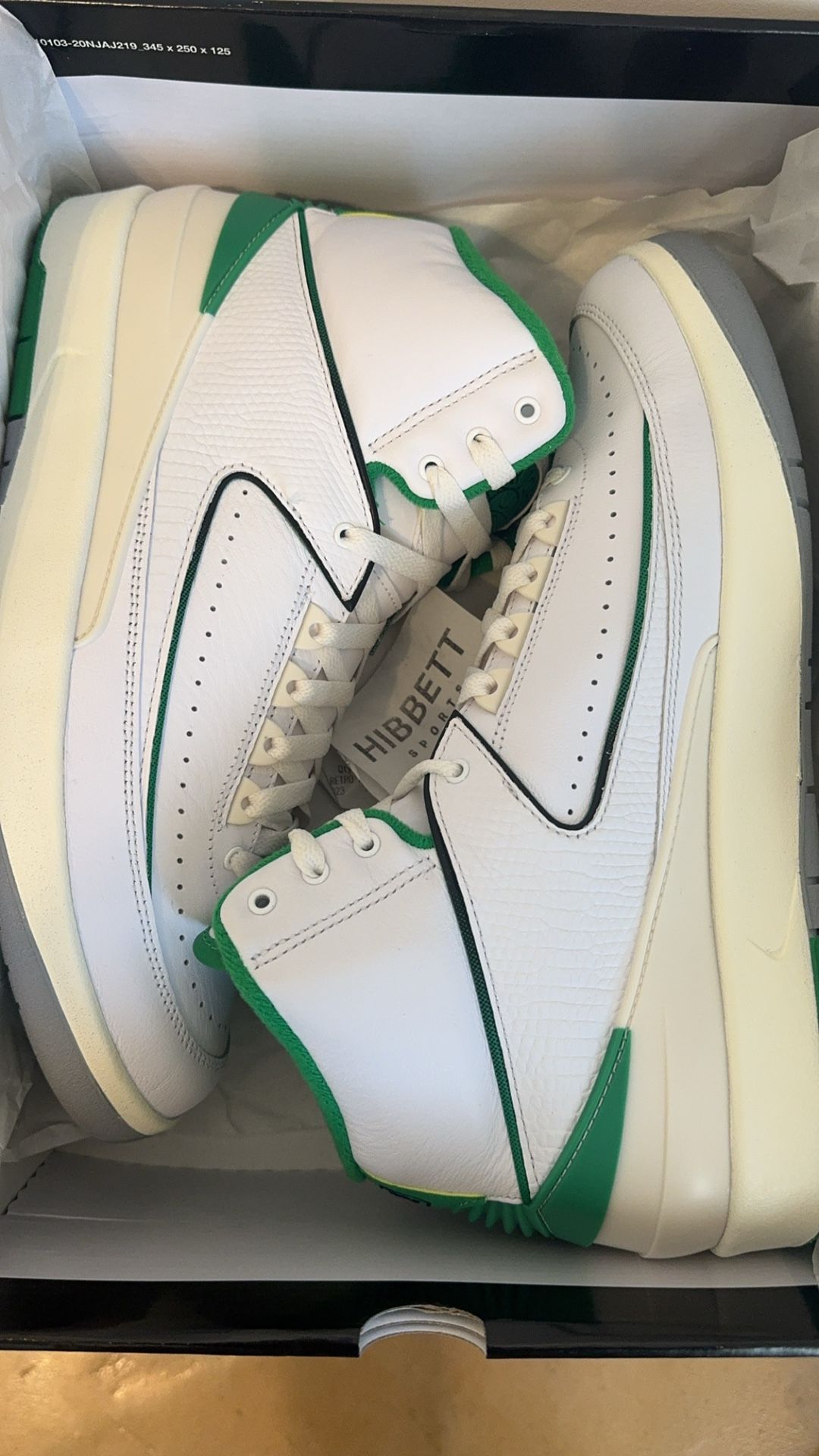 Jordan 2 “Lucky Green”