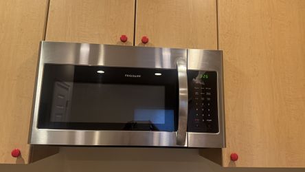 Frigidaire Over The Range Microwave  Filter And Vent 