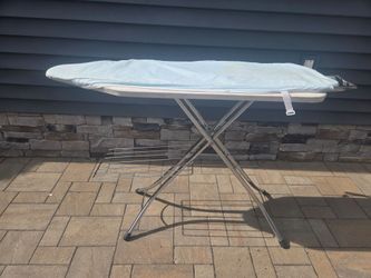 Ironing Board (Heavy duty)