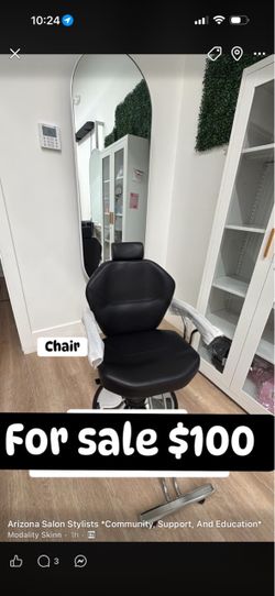 Barber or beauty chair