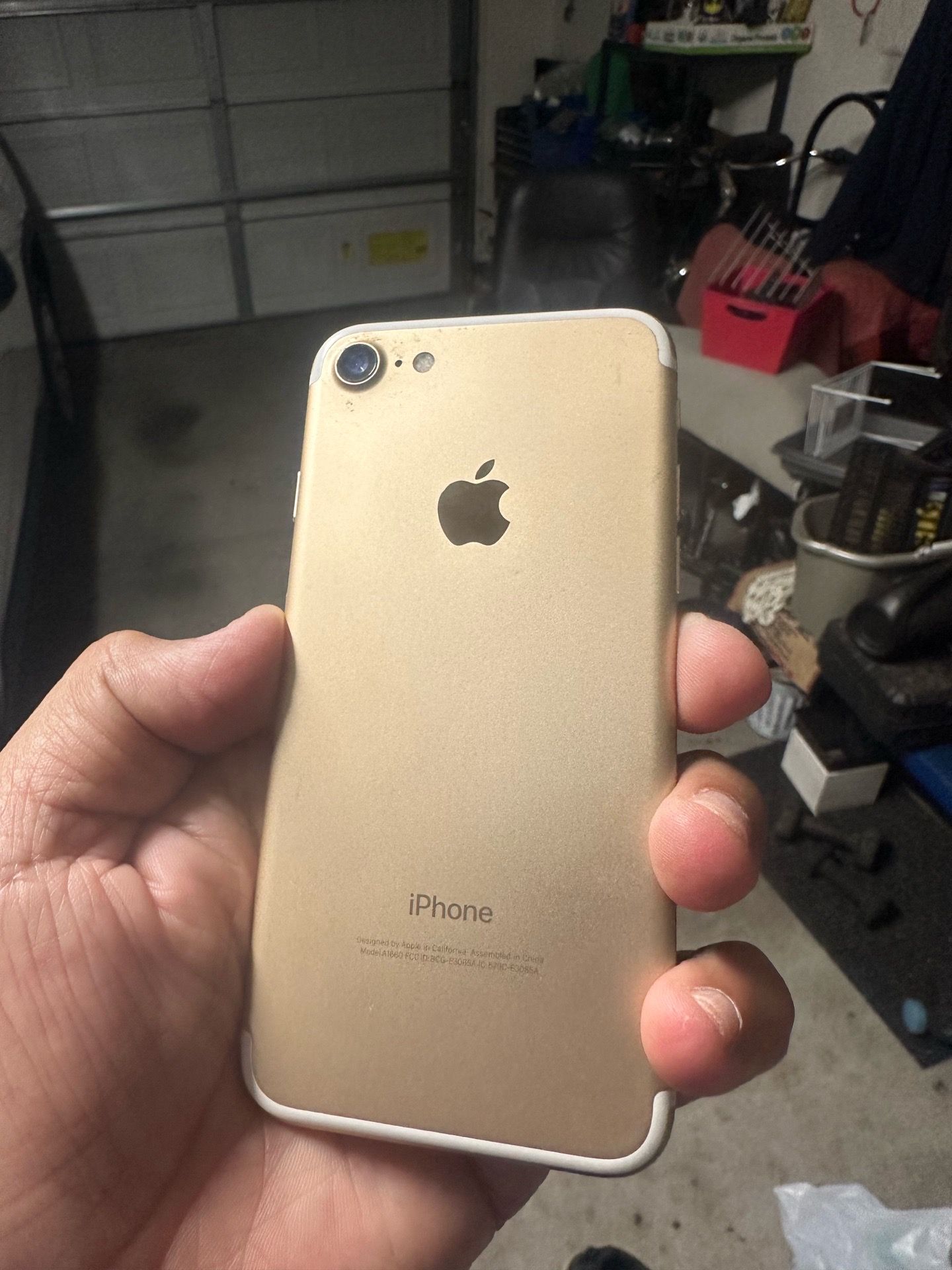 iPhone 7 gold for parts