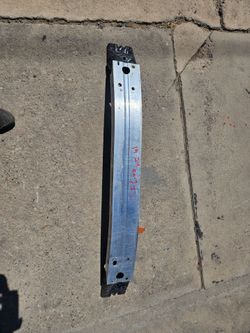 Toyota rav4 Reinforcement oem Front 19 to 25
