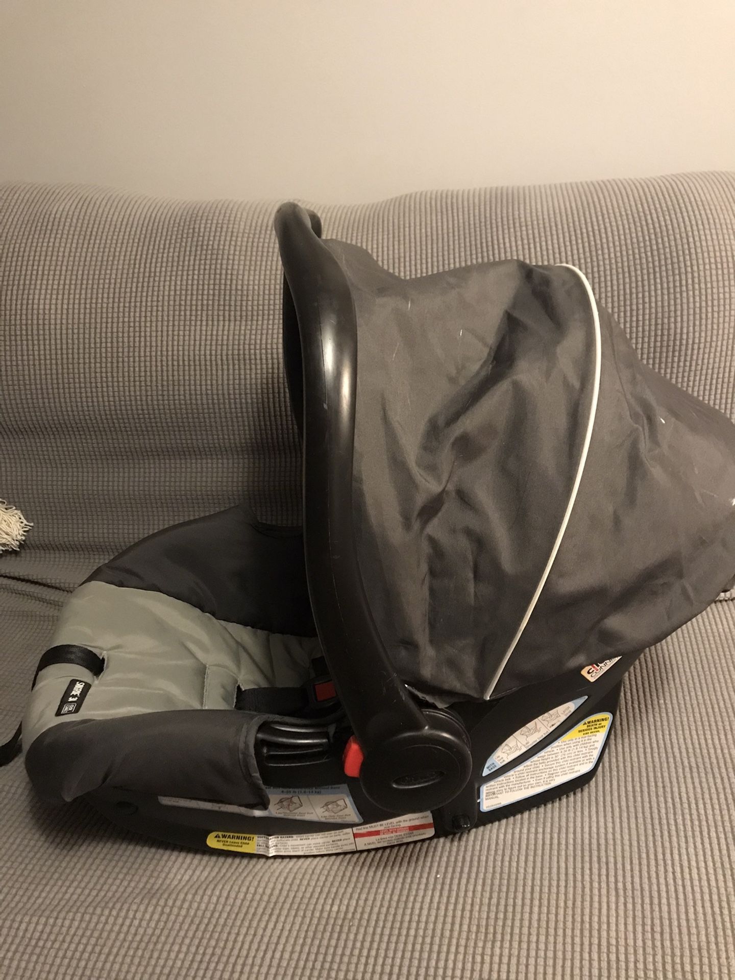 Car seat Graco Snugride 30 with base