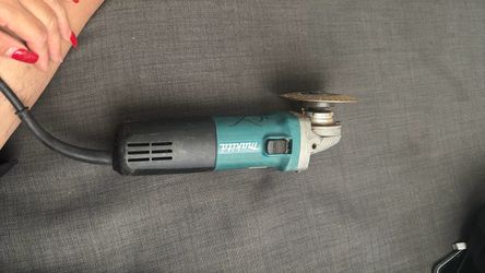 Angle grinder