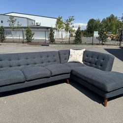 Sectional Couch 