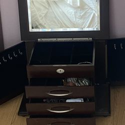 Jewelry Box Like New