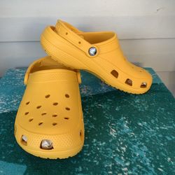 Justin Bieber Crocs Drew Classic Clog Shoe Marigold MISSING Charms Womens Size 8