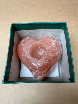 New Heart Shaped Himalayan  Salt Candle Holder Great For Mother’s Day Gift 