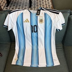 Adidas Argentina Messi #10 World Cup 2026 Jersey size L - XL