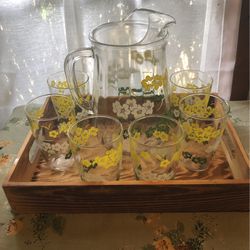 1(contact info removed) Pretty Floral Glass Pitcher& 6  Glasses