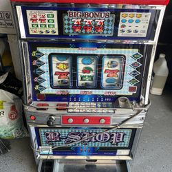 Vintage slot Machines