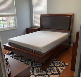 Dark Cherry Solid Wood Upholstered Queen sleigh bed with arched bottoms