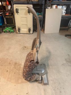 KIRBY VACCUM