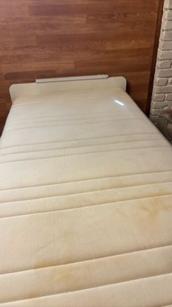 Twin bed