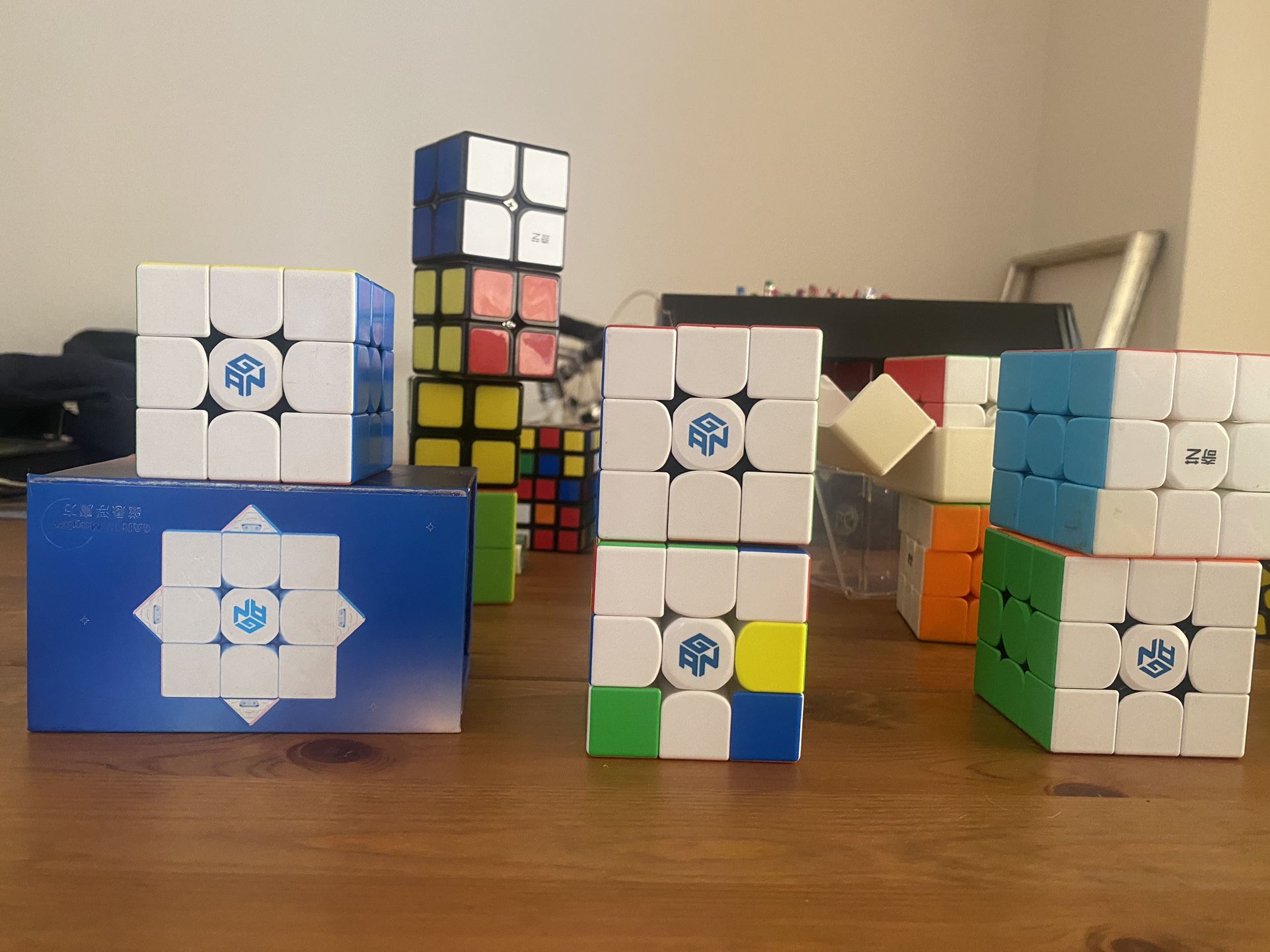 Rubik Cubes (Gan And Qiyi )