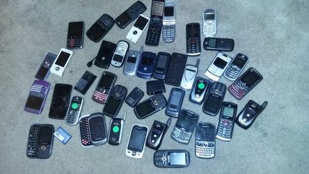 Lot of misc phones