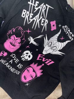 Disney Villains Graphic Sweatshirt Black Pink