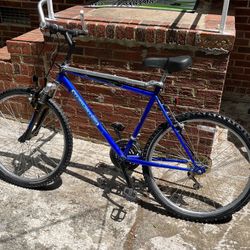 Mountain Bike 🚵‍♂️ 🚵‍♀️ For Sale!!🔥📲