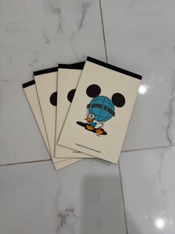 Donald Duck 'We Support The World' Notebook Set - Cream & Blue