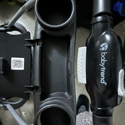 Baby stroller snap and go