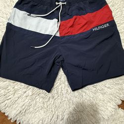 Tommy Hilfiger men's 7-inch flag swim trunk with quick-dry fabric XL on tag
