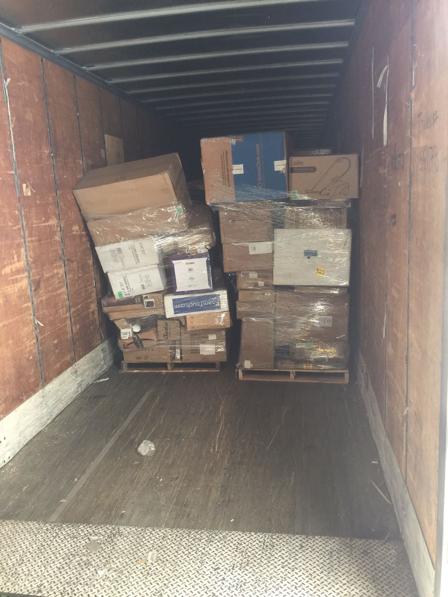 AMAZON PALLET FOR SALE for Sale in Rancho Cucamonga, CA OfferUp