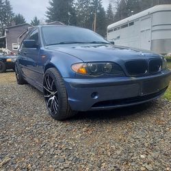 2002 BMW 325i