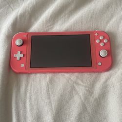 Nintendo Switch Lite in Coral