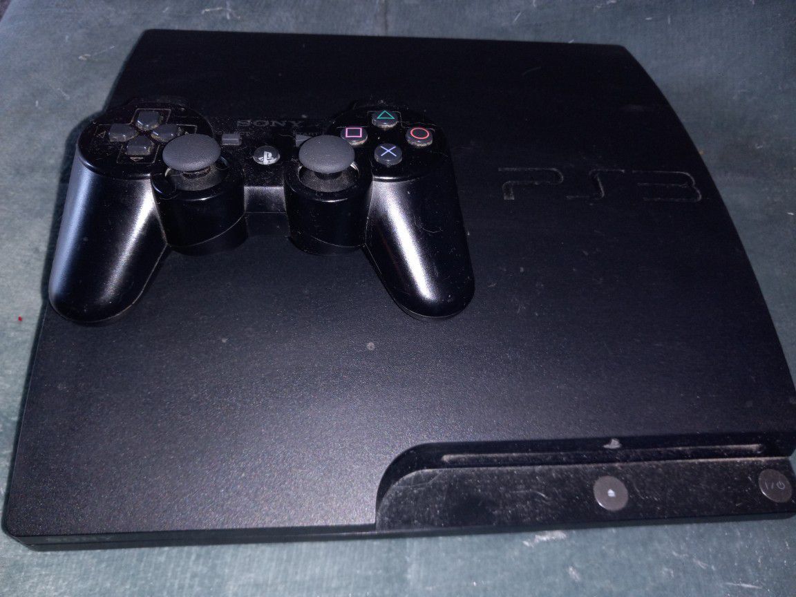 PLAYSTATION 3 WITH GAMES