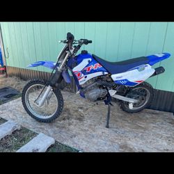Dirt Bikes 