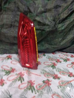 2013-18 cadillac ats left tail light