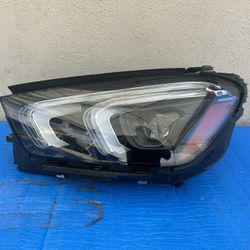 2020-2023 Mercedes Benz GLE Class GLE350 LED Headlight Driver Left OEM