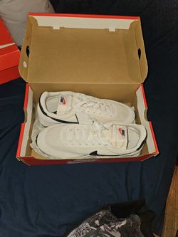 NIKE SHOES