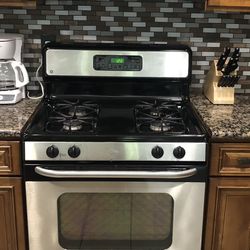 Stainless Steel Stove, Microwave, & Dishwasher