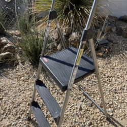 3-Step Folding Stool 4.5ft Black/Gray Steel