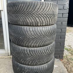 (4) 235-40-19 Michelin All Season Tires $100