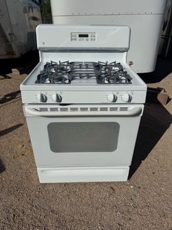 GE Gas Stove