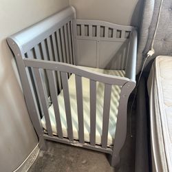 Mini Crib