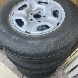 Radial Tires Set Of 4