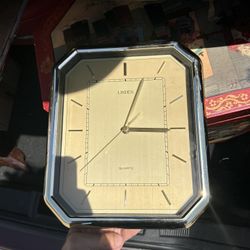 Linden clock