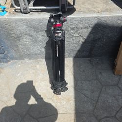 Manfrotto  546b 3pot 