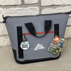 NEW - Ozark Trail 30 Can Cooler