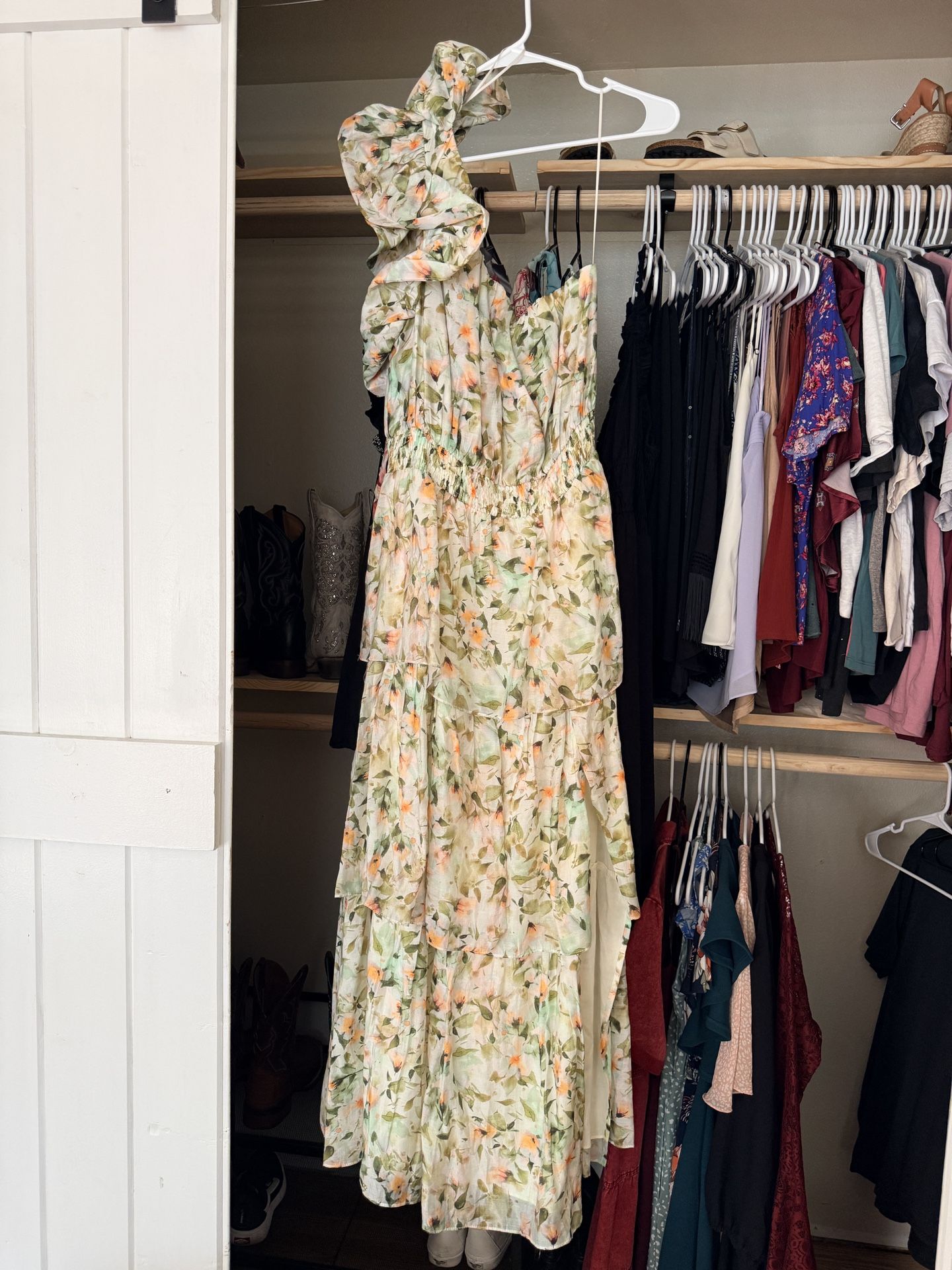 ASTR THE LABEL Maxi Ruffle Dress