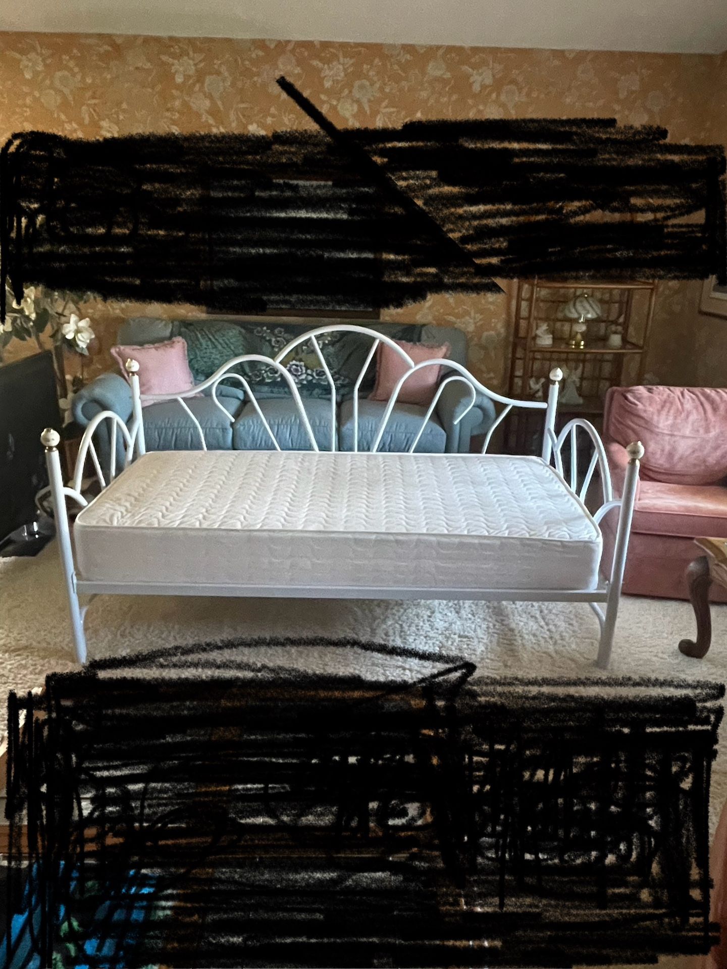 Daybed Plus Mattress- $75.00