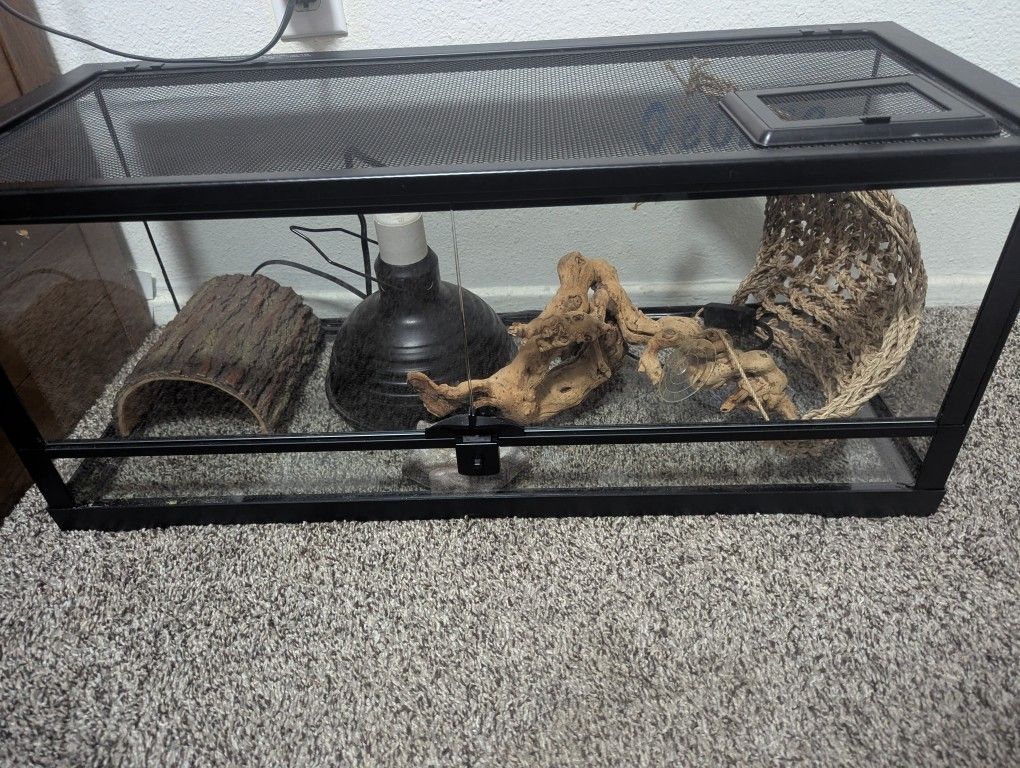 Reptile Enclosure 20 Gallon