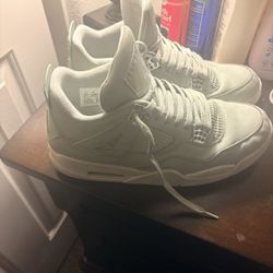 Air Jordan 4 Retro 'Abundance / Seafoam'